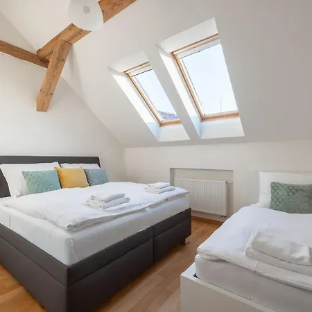 Tesnov Grande Apartman
