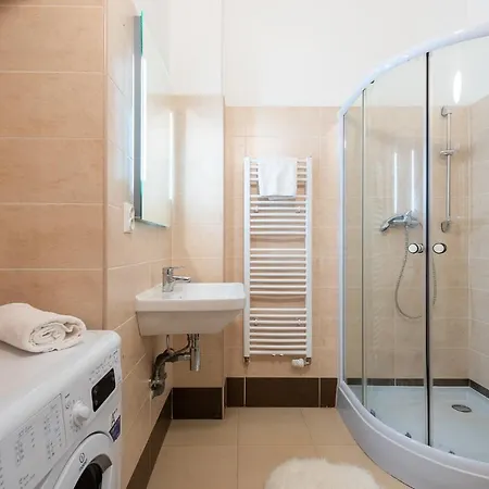 Tesnov Grande Apartman Prága